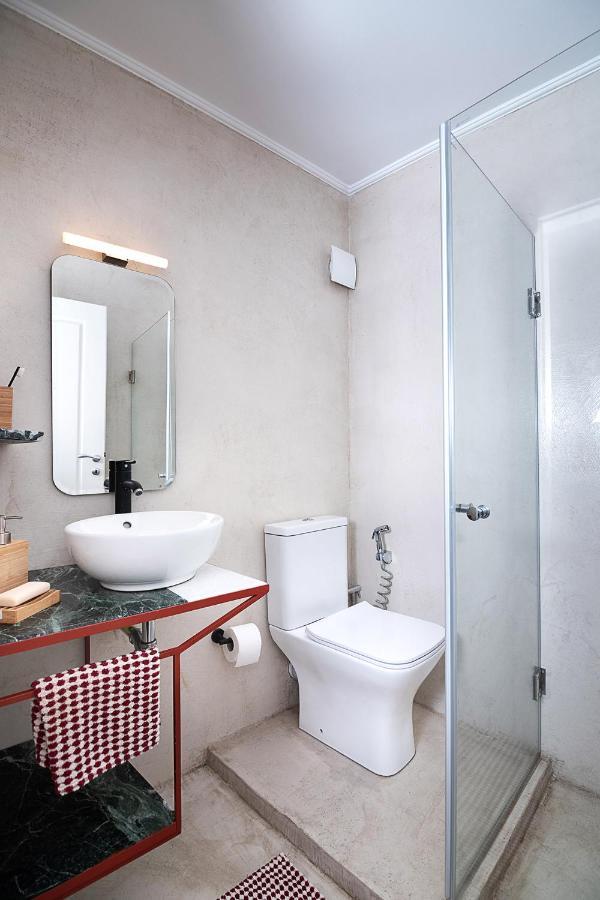 Unique Solar Penthouse With Jacuzzi And Sauna In Central Афины Экстерьер фото